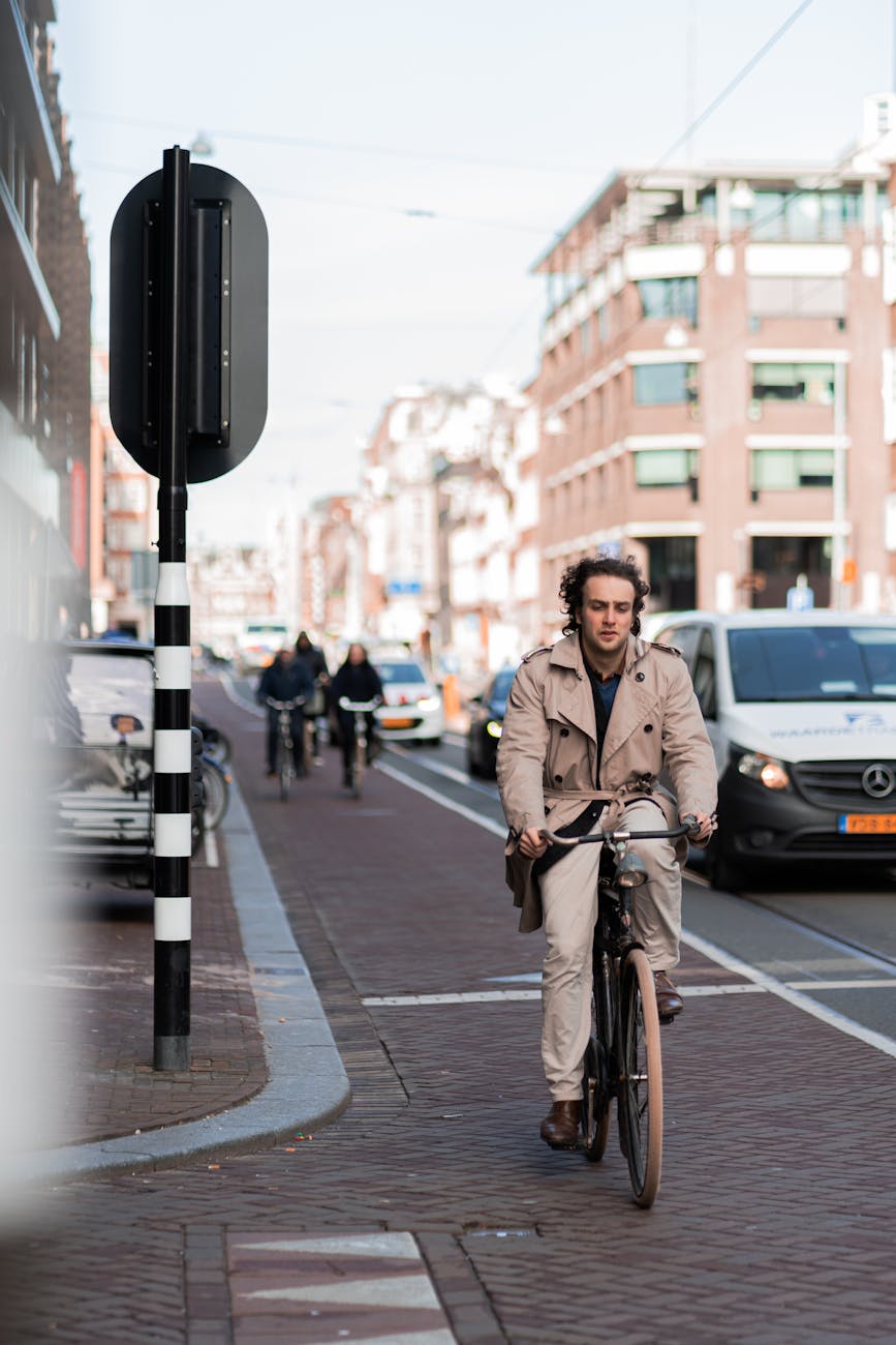 Toronto Bike Lane Removal Sparks&nbsp;Conflict