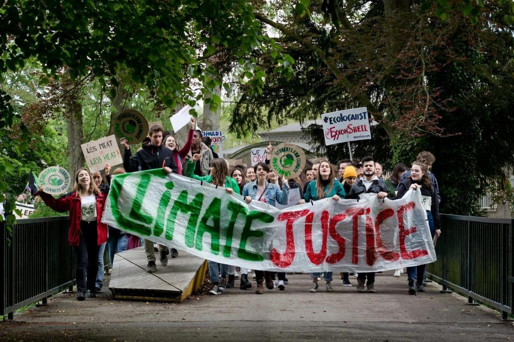 U.S. Youth Climate Activists Take Fossil Fuel Case to International Human Rights&nbsp;Tribunal